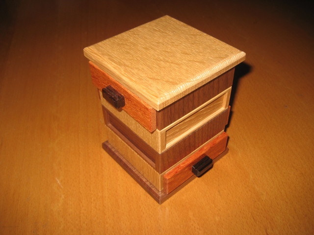 Extremely Puzzling: 4 Direction Drawers