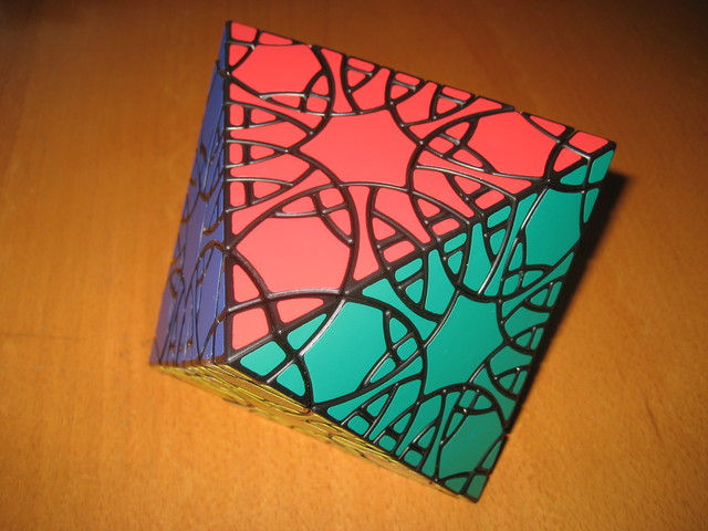 Extremely Puzzling: Clover Octahedron Fragmentation