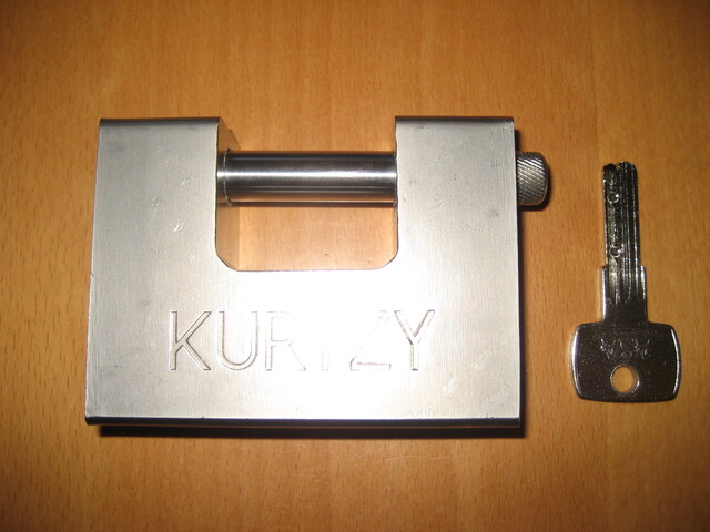 Extremely Puzzling: Monoblock